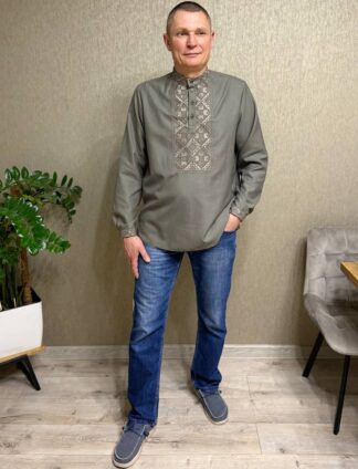 А-000062 Сорочка "Традиційна" оливкового кольору з оливковою вишивкою