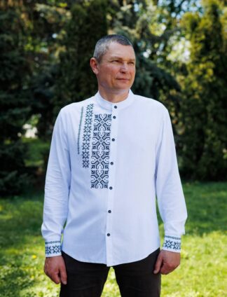 А-000031 Сорочка "Богдан"в білому  кольорі з чорним орнаментом