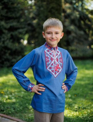 А-000027 Сорочка у кольорі "джинс" з біло-червоним орнаментом