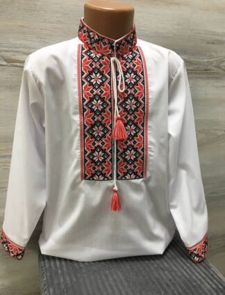 Сорочка у білому кольорі з вишивкою у червоно-чорному  кольорі